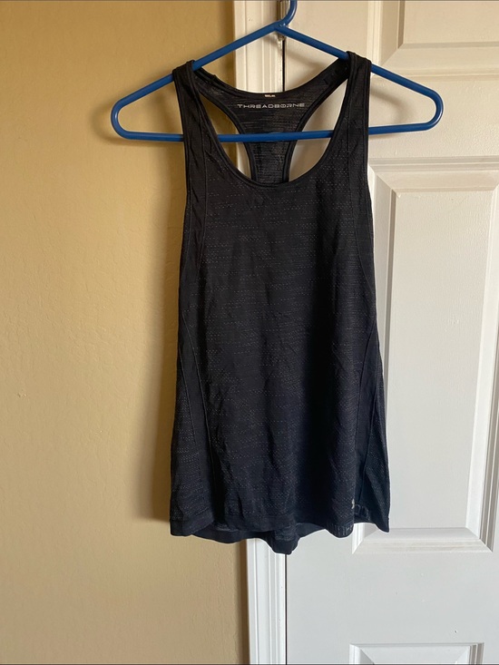 Under Armour Tops - Under Armour Bundle Racerback Workout Tanks Blue & Black Size Medium Approx
